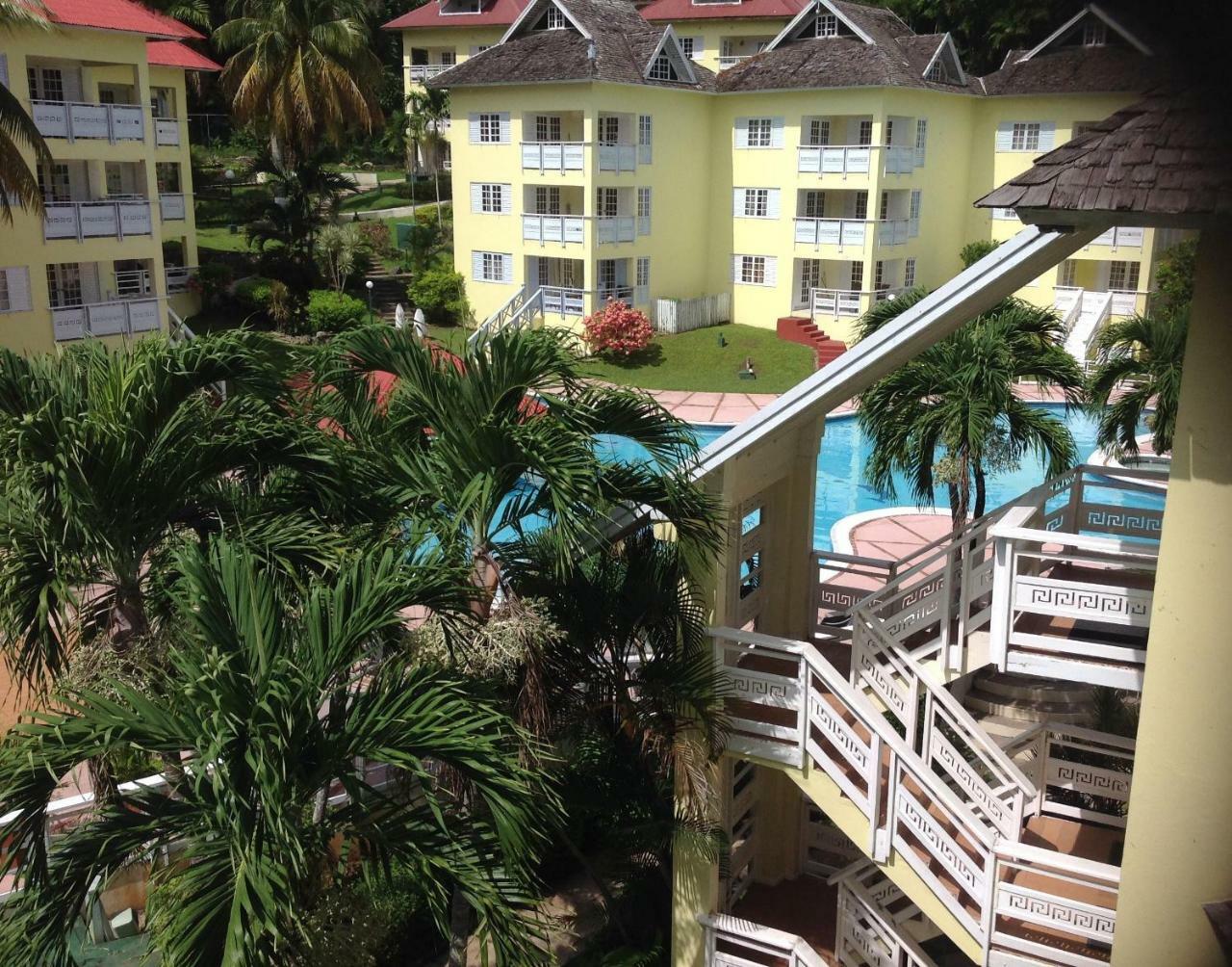 River Side Apt 9 @ Mystic Ridge. Ocho Ríos Extérieur photo
